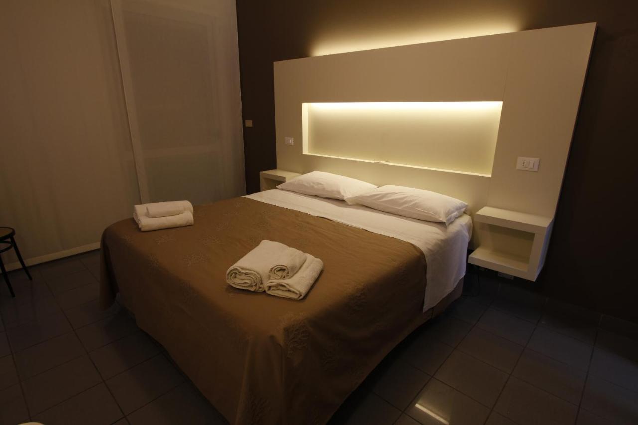 Hotel Desire' Риччоне Екстер'єр фото