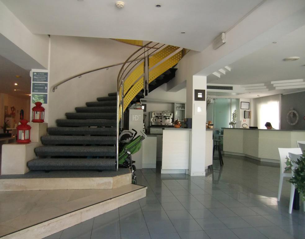 Hotel Desire' Риччоне Екстер'єр фото