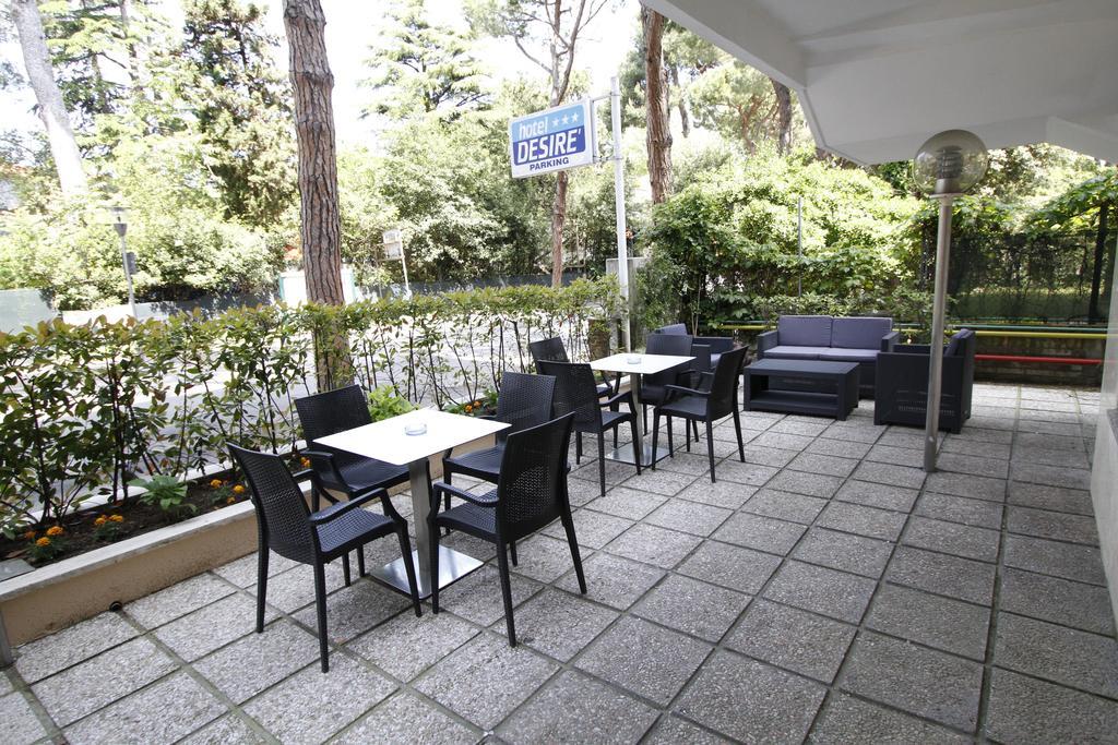 Hotel Desire' Риччоне Екстер'єр фото